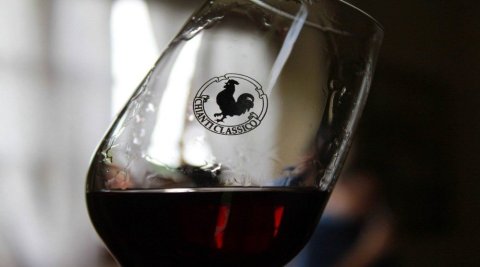 Chianti Classico DOCG: Tuscany&rsquo;s Iconic Red Wine Experience